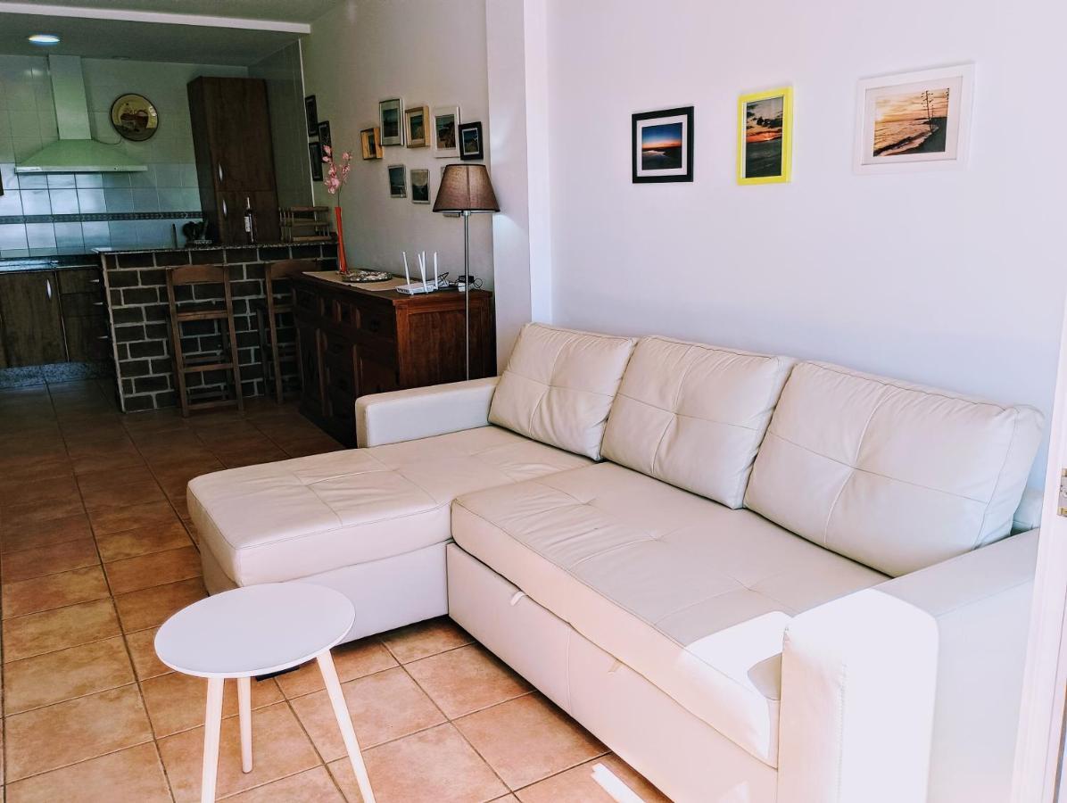 Apartamento Levante コニル・デ・ラ・フロンテラ エクステリア 写真